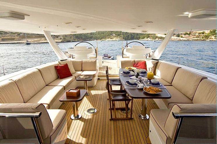 Charter Yacht LUDYNOSA G - Fitzroy 123 - 4 Cabins - Monaco - Cannes - Porto Cervo - Bonifacio - La Maddalena