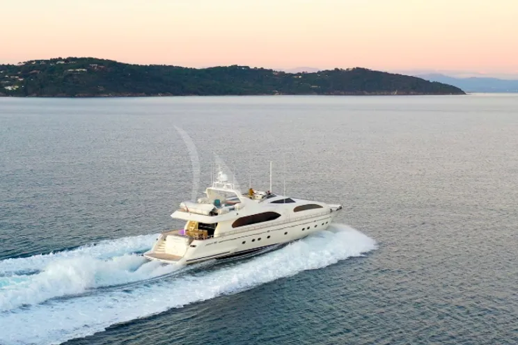 Charter Yacht LUISAMAY - Falcon 102 - 5 Cabins - Cannes - St Tropez - Monaco - Antibes