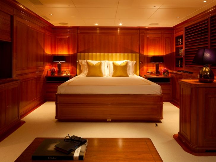 LUNA - Perini Navi 52m LUNA - Perini Navi 52m