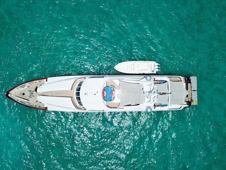 M3 - Intermarine Savannah 147,aerial shot M3 - Intermarine Savannah 147,aerial shot