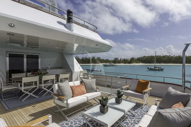 Charter Yacht M3 - Intermarine Savannah 147 - 5 Cabins - Palm Beach - Florida - New England - Nassau - Exumas - Bahamas