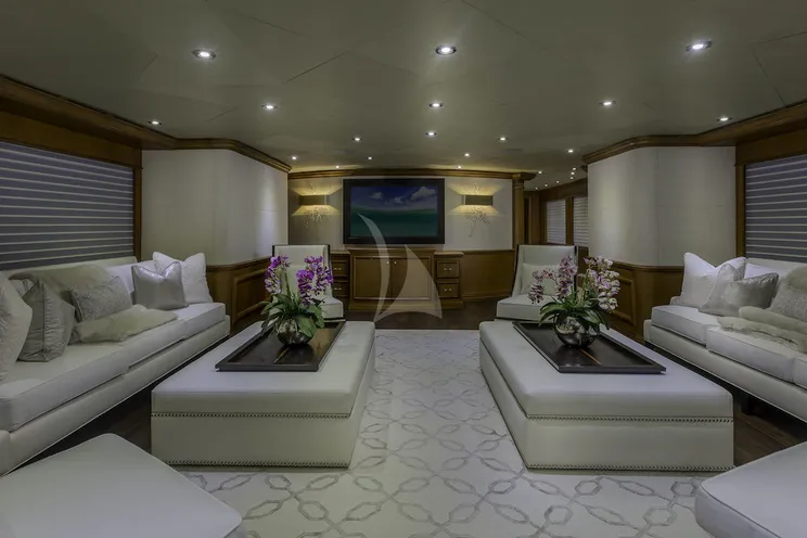 Charter Yacht M3 - Intermarine Savannah 147 - 5 Cabins - Palm Beach - Florida - New England - Nassau - Exumas - Bahamas