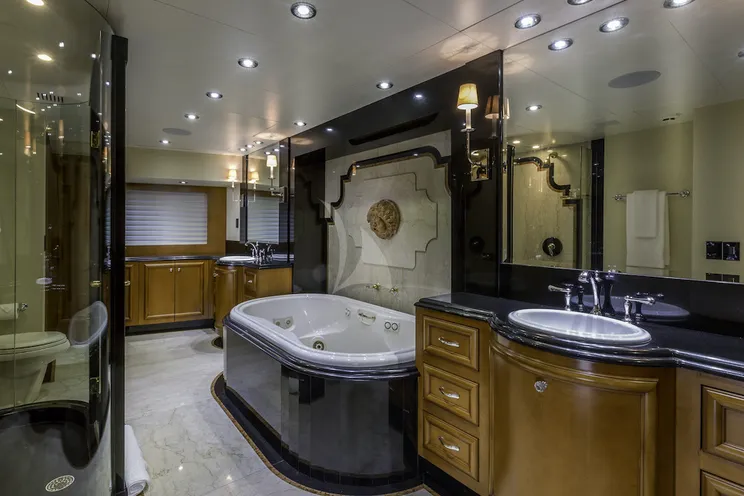 Charter Yacht M3 - Intermarine Savannah 147 - 5 Cabins - Palm Beach - Florida - New England - Nassau - Exumas - Bahamas