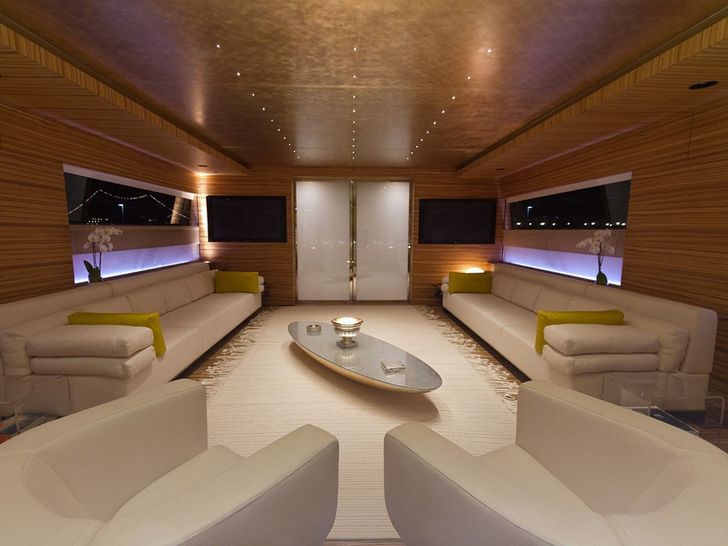 MABROUK - Main Salon 2 MABROUK - Main Salon 2