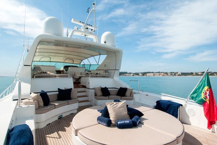 Charter Yacht MACH ONE - Mangusta 105 - 4 Cabins - Cannes - Antibes - Nice - Villefranche - Monaco