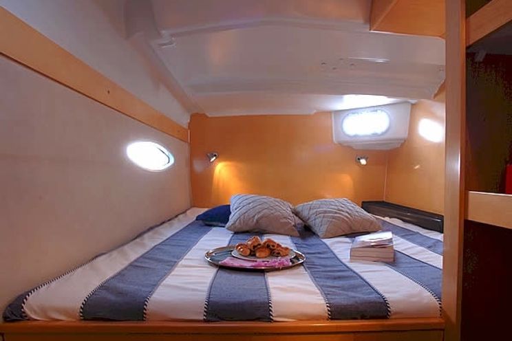 Charter Yacht Mahe 36 - 3 Cabins - Phuket,Thailand