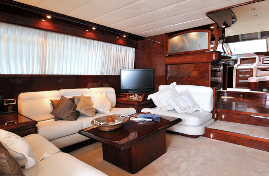 Charter Yacht Maiora 20m - 3 Cabins - Poltu Quatu - Porto Cervo - Olbia - Portisco