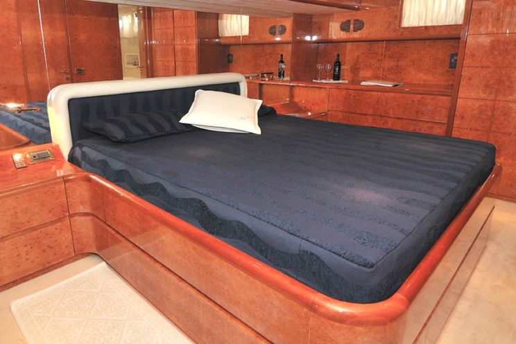 Charter Yacht Maiora 20m - 3 Cabins - Poltu Quatu - Porto Cervo - Olbia - Portisco