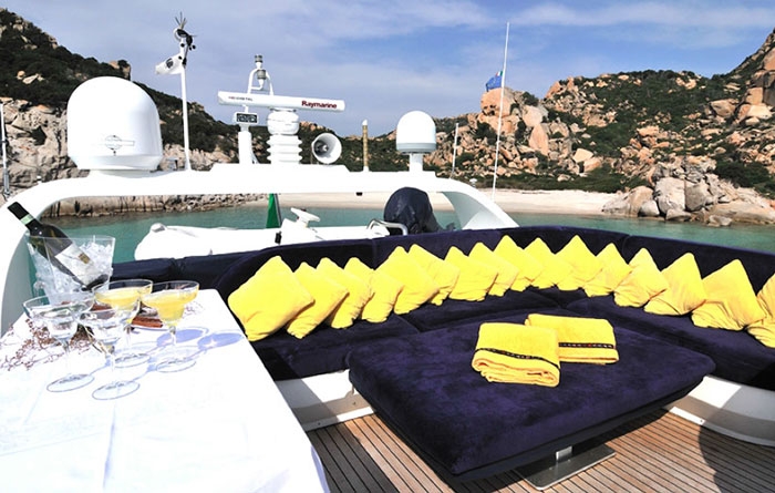Charter Yacht Maiora 20m - 3 Cabins - Poltu Quatu - Porto Cervo - Olbia - Portisco