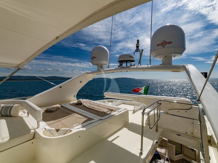 MAITE Ferretti 72 Fly Bridge MAITE Ferretti 72 Fly Bridge
