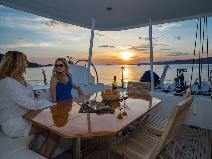 aft deck dining table