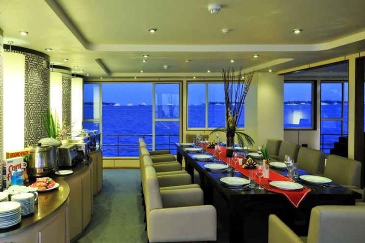 Charter Yacht MALDIVE MOSAIQUE - 12 Cabins - Maldives,Indian Ocean