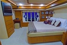 Charter Yacht MANACA - Ferretti 731 - 4 Cabins - Montenegro