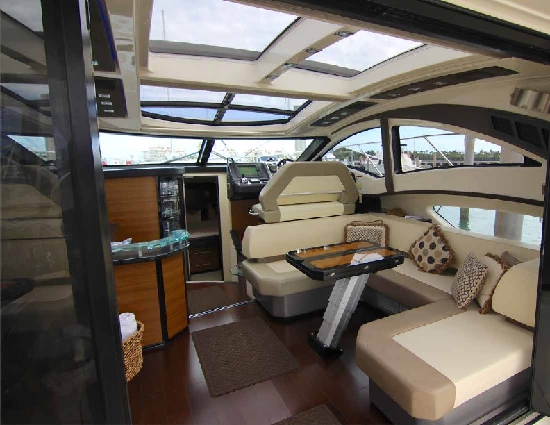 Charter Yacht Marquis 40 SC - 2 Cabins - Miami Day Boat Rental - Miami - South Beach - Biscayne Bay