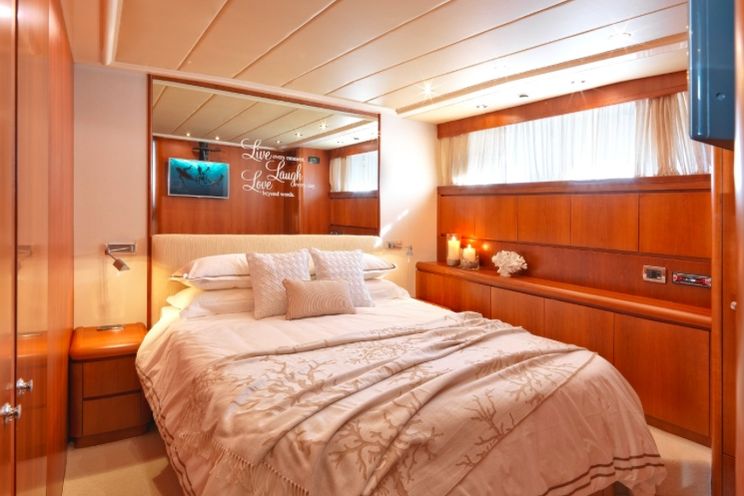 Charter Yacht MARTINA - Falcon 100 - 5 Cabins - Athens - Mykonos - Naxos - Paros - Greece