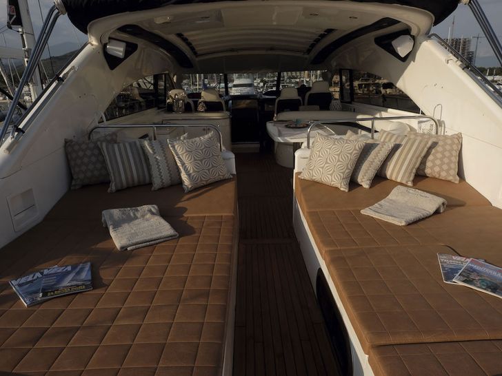 Princess V65 - Seating Princess V65 - Seating