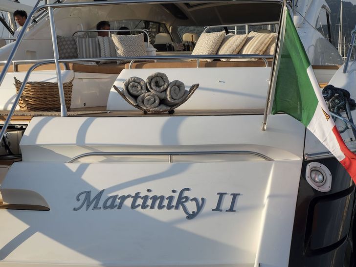 Princess V65 - Martiniky II