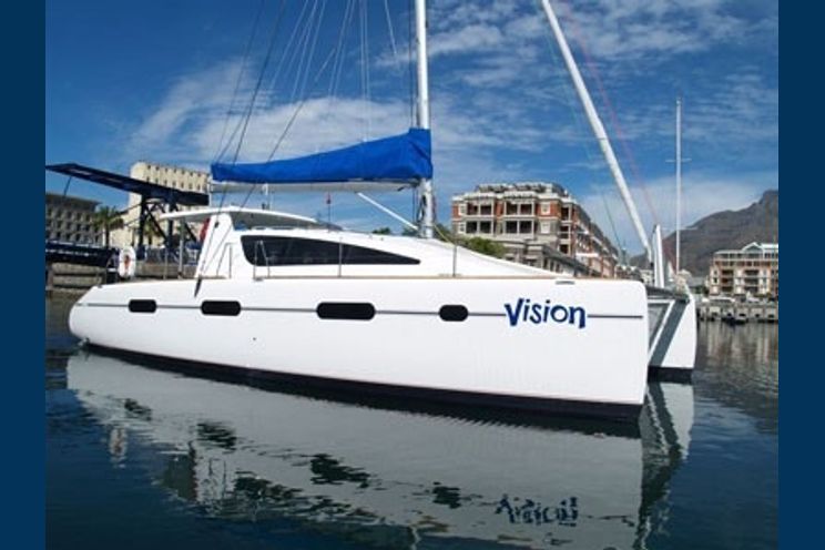 Charter Yacht Matrix Vision 450 - 4 Cabins - Tortola,BVI