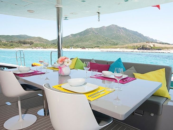 Dining Dining