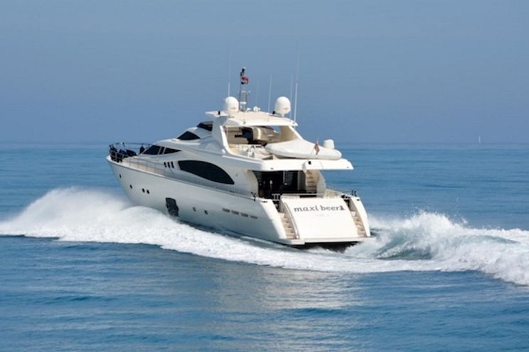 Charter Yacht MAXI BEER - Ferretti 881 - 4 Cabins - Antibes - Cannes - St Tropez - Monaco - Villefranche