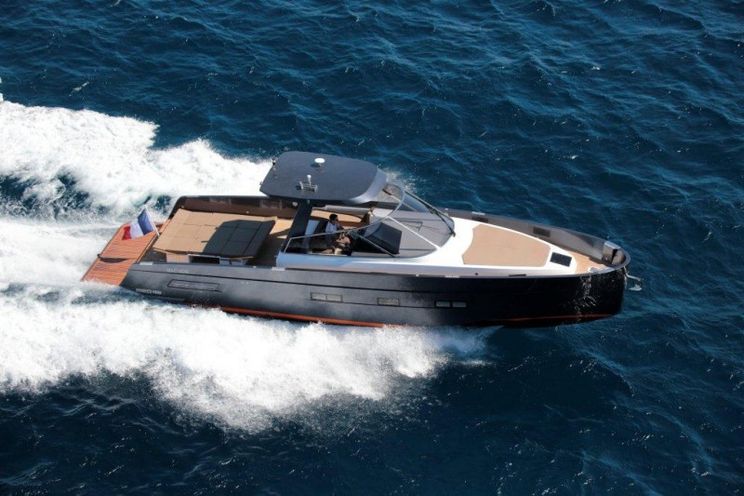 Charter Yacht Mediaco Yachts 48 - 2 Cabins - St Tropez - Cogolin - Port Grimaud