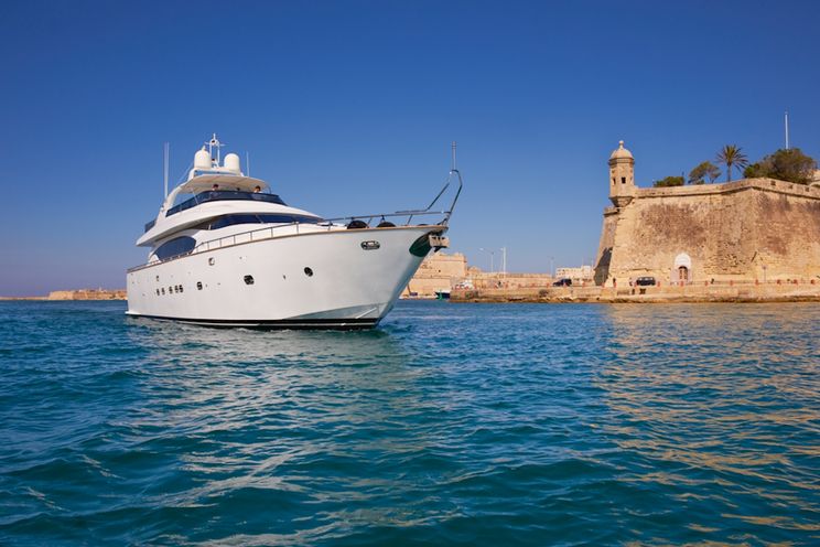 Charter Yacht MEME - Maiora 24 - 4 Cabins - French Riviera - Italian Riviera - Monaco - Corsica - Sardinia - Sicily