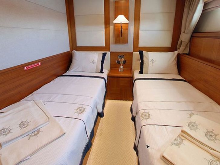 Twin stateroom Twin stateroom