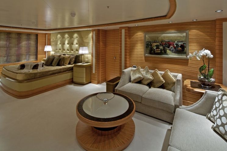 Charter Yacht MIA RAMA - Golden Yachts 176 - 7 Cabins - Greece - Athens - Mykonos