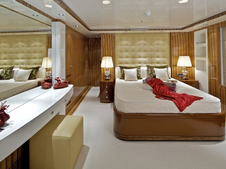 MIA RAMA Golden Yachts 176 Double Cabin