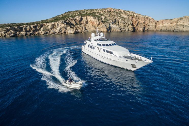 Charter Yacht MILOS AT SEA - Codecasa 35m - 4 Cabins - Mykonos - Lefkas - Santorini - Athens