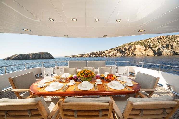 Charter Yacht MILOS AT SEA - Codecasa 35m - 4 Cabins - Mykonos - Lefkas - Santorini - Athens