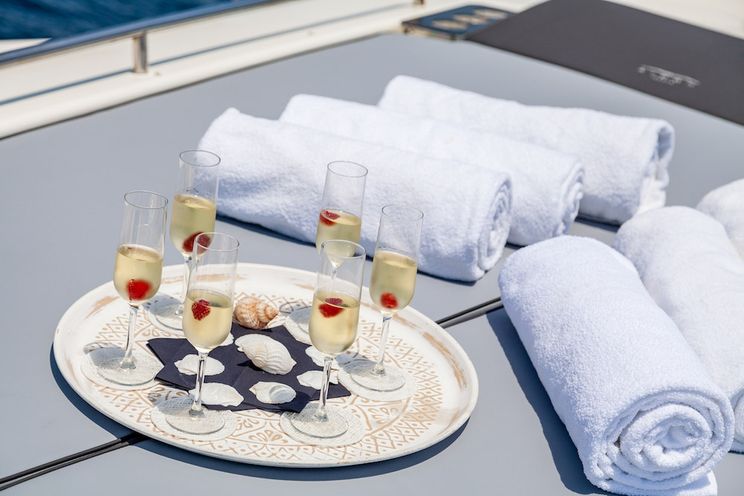 Charter Yacht MINE - Aicon 62 SL - 3 Cabins - Porto Cervo - Portisco - La Maddalena - Sardinia - Italy