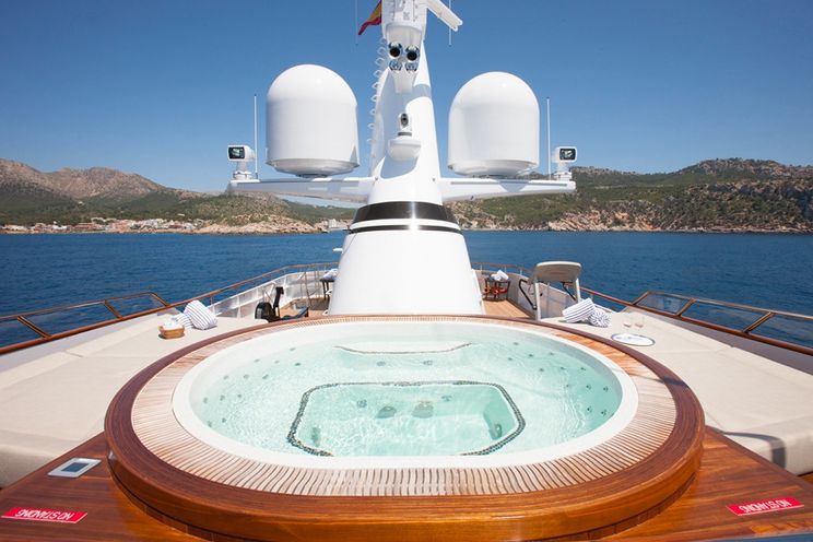Charter Yacht MIRAGE - Feadship 53m - 7 Cabins - Cannes - Monaco - Naples - Caribbean - Bahamas