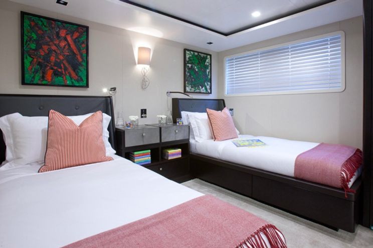 Charter Yacht MIRAGE - Feadship 53m - 7 Cabins - Cannes - Monaco - Naples - Caribbean - Bahamas