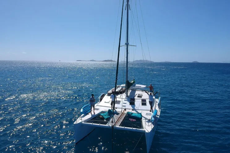 Charter Yacht MOALE - 48ft. - 4 Cabins - Fiji,South Pacific