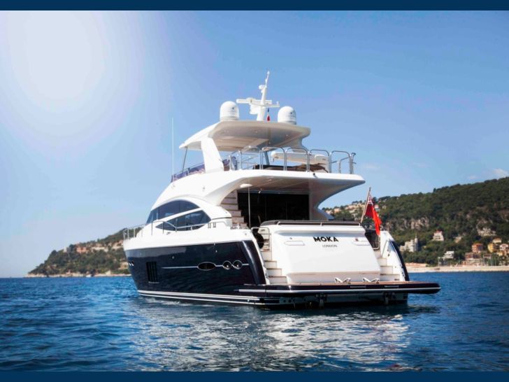 OBSESSIO Princess 72 aft view