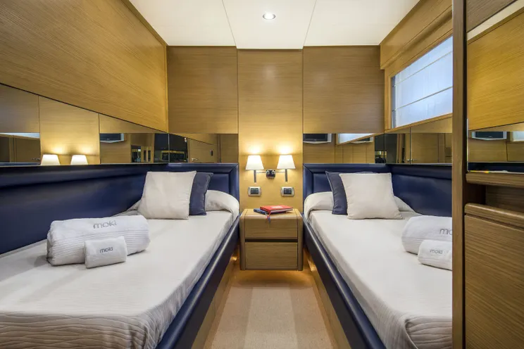 Charter Yacht Moki - Cerri 86 - Day Charter - 4 cabins - Amalfi - Sorrento - Capri