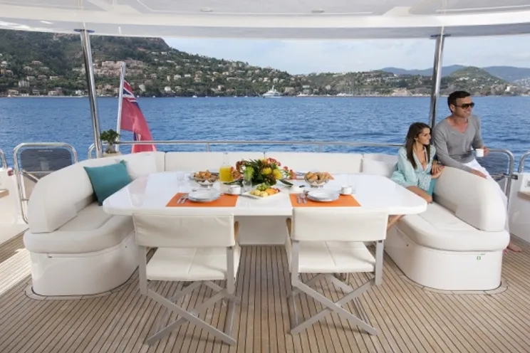 Charter Yacht MOLLY MALONE - Princess 95 - 4 Cabins - Cannes - St Tropez - Monaco