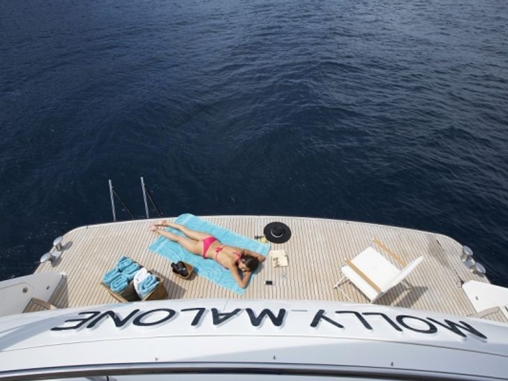 MOLLY MALONE Princess 95 Luxury Motoryacht Swim Platform MOLLY MALONE Princess 95 Luxury Motoryacht Swim Platform