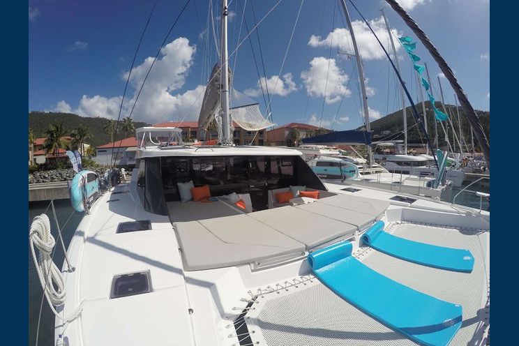 Charter Yacht MOON BLOSSOM - Leopard 50 - 3 Cabins - Tortola - Virgin Gorda - Anegada