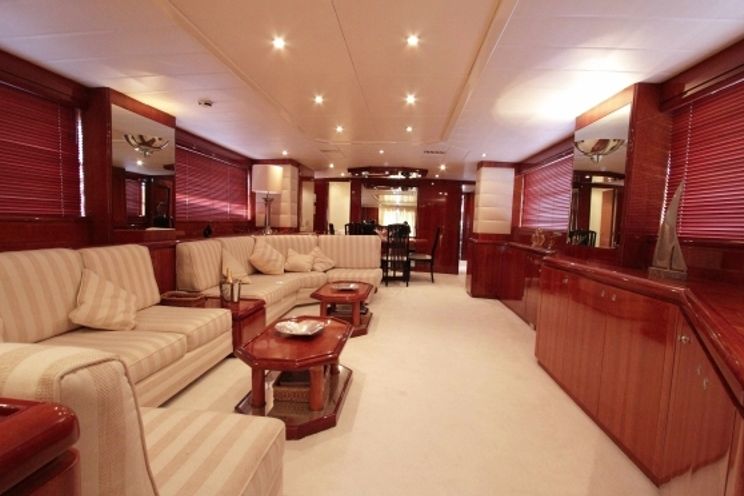 Charter Yacht MOONRAKER II - Azimut 97 - 4 Cabins - Monaco - Cannes - St Tropez - Corsica