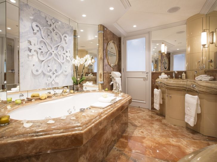 Master En Suite Master En Suite
