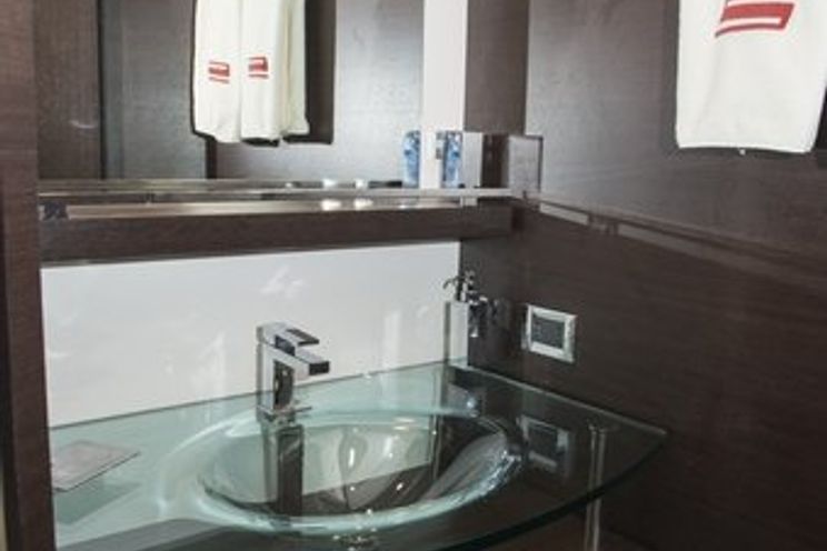 Charter Yacht MR LOUIS - Azimut 86s - Sardinia - Porto Cervo - Olbia