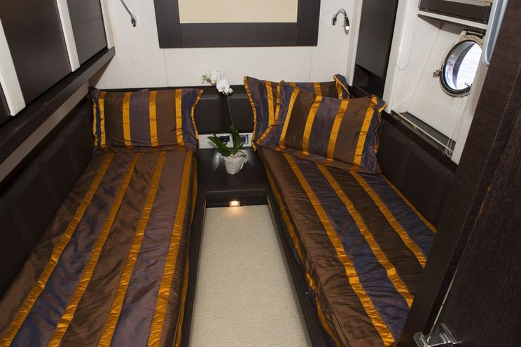 Charter Yacht MR LOUIS - Azimut 86s - Sardinia - Porto Cervo - Olbia