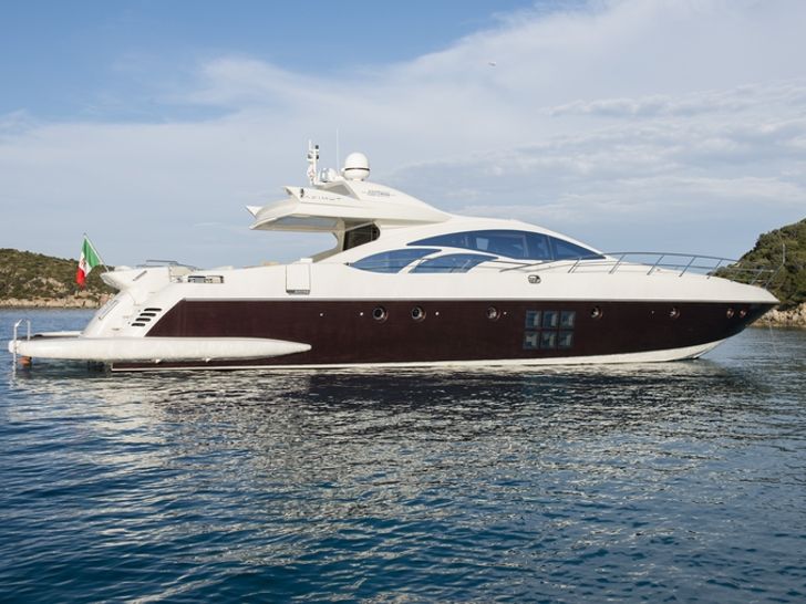 MR LOUIS Azimut 86s Luxury Motoryacht 