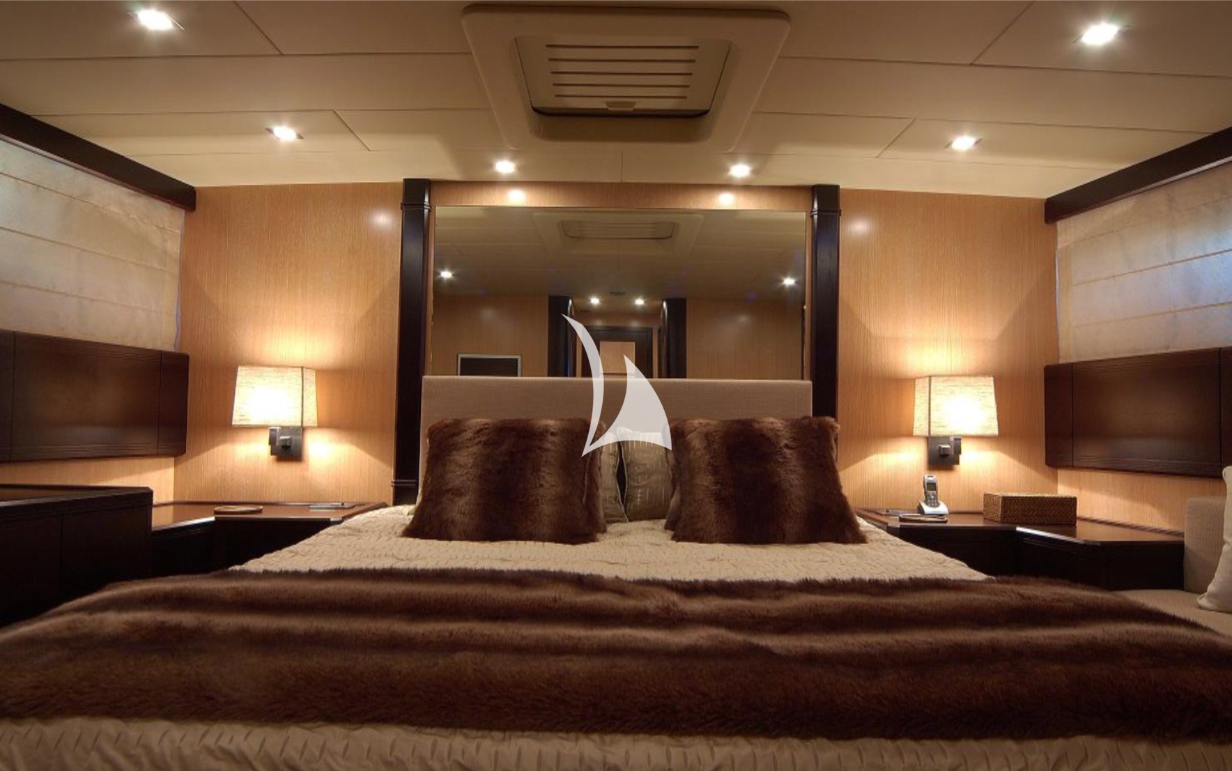 Charter Yacht MR M - Mangusta 80 - 3 cabins - French Riviera - Cannes - St Tropez - Monaco