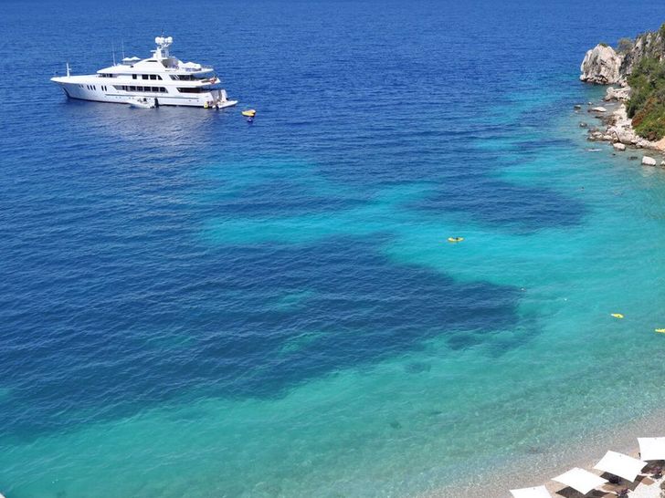 MUSTIQUE - Trinity Yachts 180