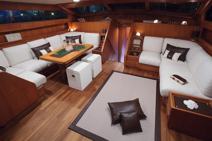 Charter Yacht MY LOTTY - Benetti 26 m - 4 Cabins - Naples - Capri - Positano - Amalfi Coast - Italy