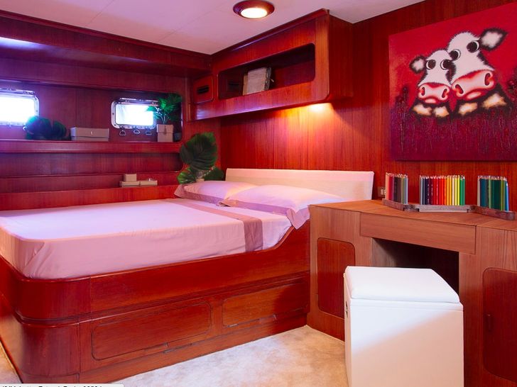 MY LOTTY - Benetti 26 m,main cabin MY LOTTY - Benetti 26 m,main cabin