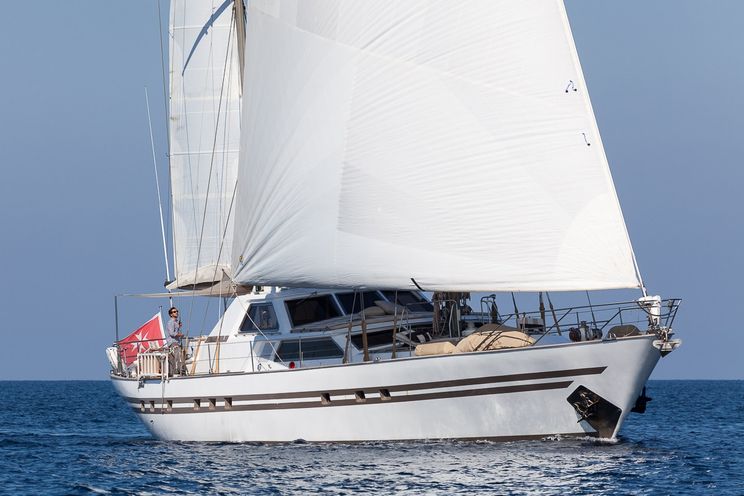 Charter Yacht MY LOTTY - Benetti 26 m - 5 Cabins - Palermo - Sicily - Aeolian Islands